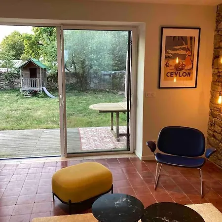 Holiday home Charmante Maison En Pierre